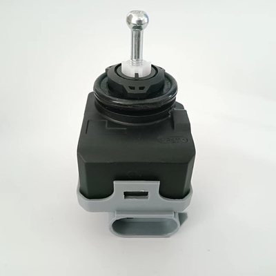 Ajuste del nivel Nissan 12V /24V del OEM del número de parte del motor de la linterna del coche