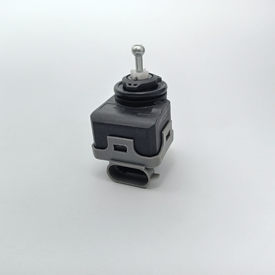 Plástico del negro de Nissan Headlight Level Motor Adjuster
